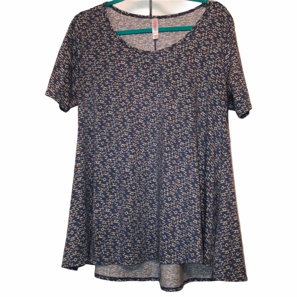 ✨2/$20✨LulaRoe • Tee